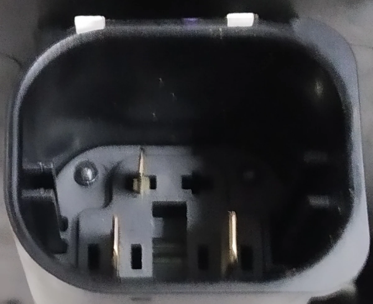 Вентилятор (450W) систем охлаждения и кондиционирования в сборе с диффузором BMW i3 17428642144