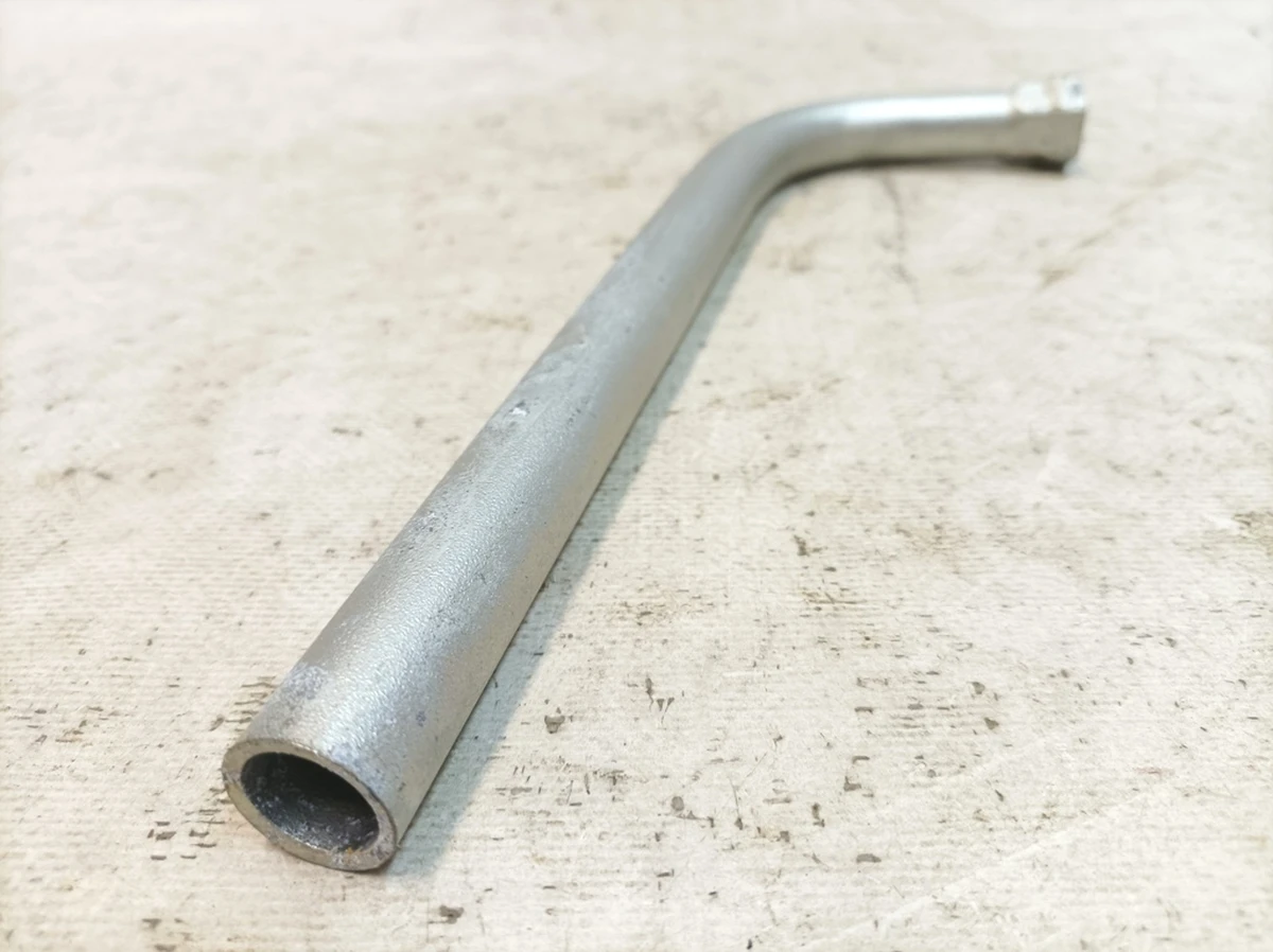 Socket wrench for Audi A7 wheel bolts 8N0012219