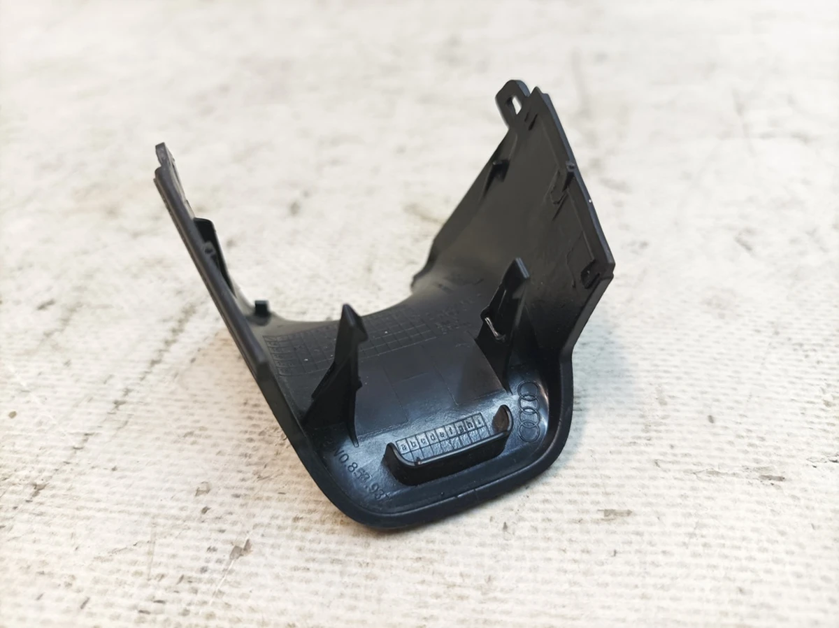 Ковпачок кришки кріплення дзеркала заднього виду салону нижня частина 2106.3000 Audi Q7 8W0858937