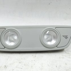 Плафон освітлення салону задній Audi E-tron 8W0947111