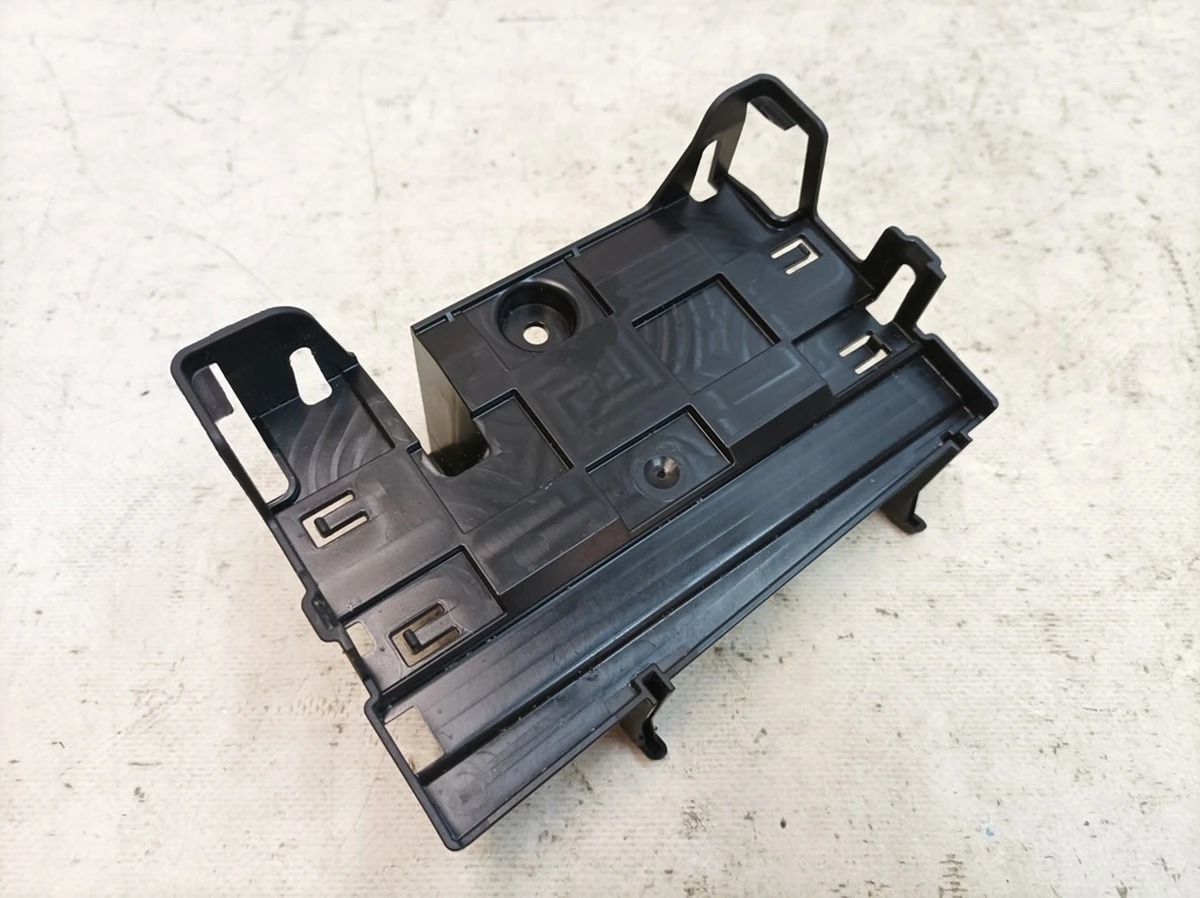 Кронштейн блока управления занятости сиденья левый Audi Q7 8W0959729