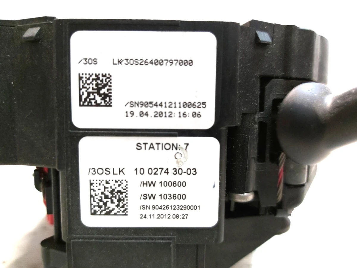 Блок перемикачів модуля керування рульовою колонкою Tesla model S 1008471-00-A