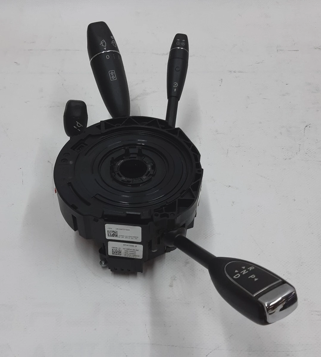 Блок перемикачів модуля керування рульовою колонкою Tesla model S 1008471-00-A