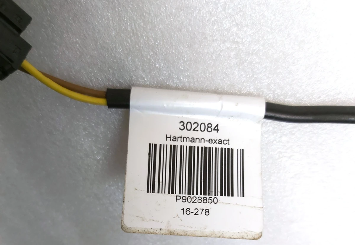 4 Sensor (magnetic type) seat angle 2nd row left right Tesla model X 1075036-00-E