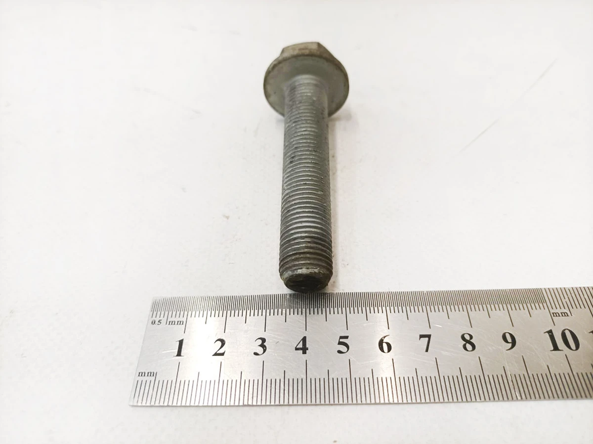 Hex bolt M14X1.5X70 Mercedes B-Class 910105-014009