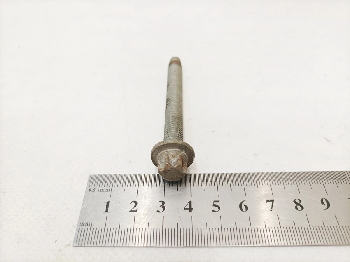 Болт с головкой Torx M8X65 Mercedes B-Class 910143-008021