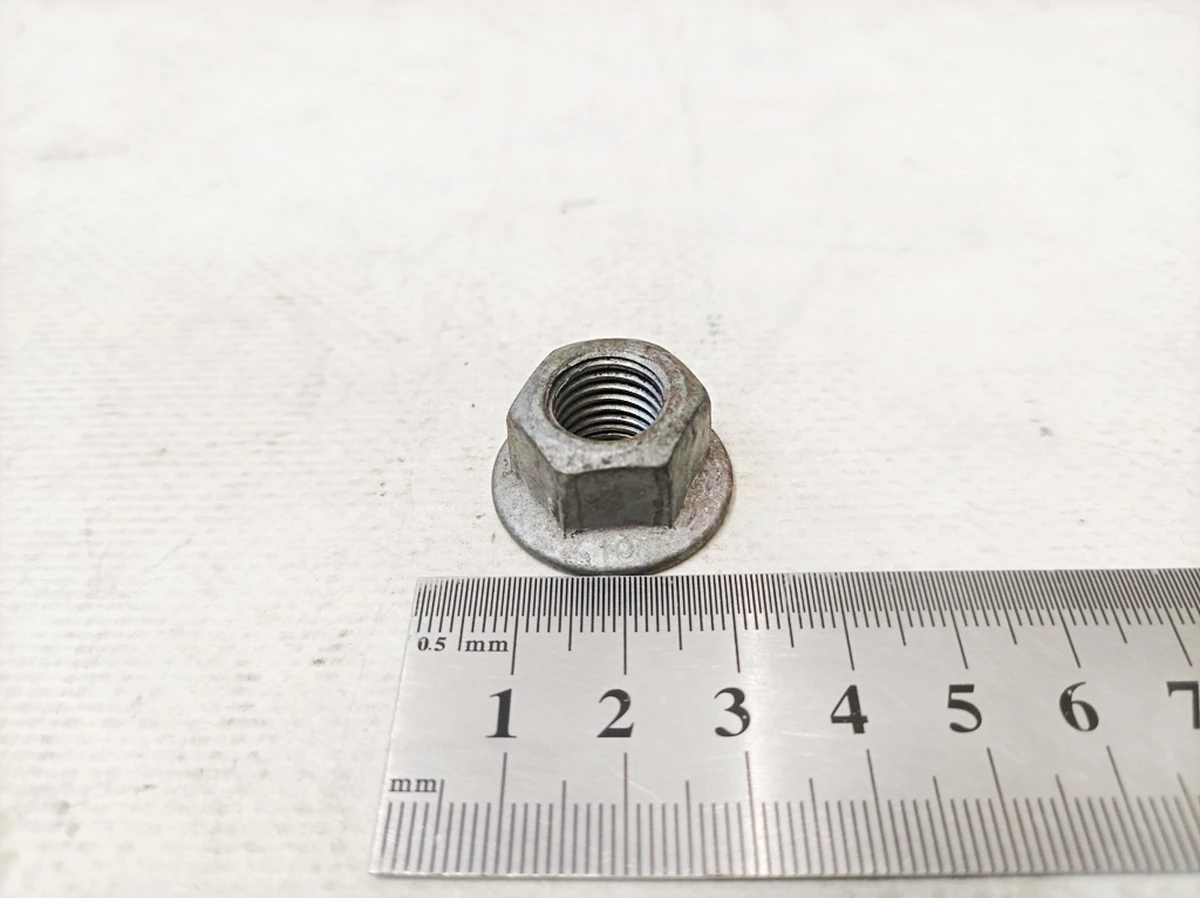 Гайка шестигранна з буртиком M12 Mercedes EQS 913023-012002