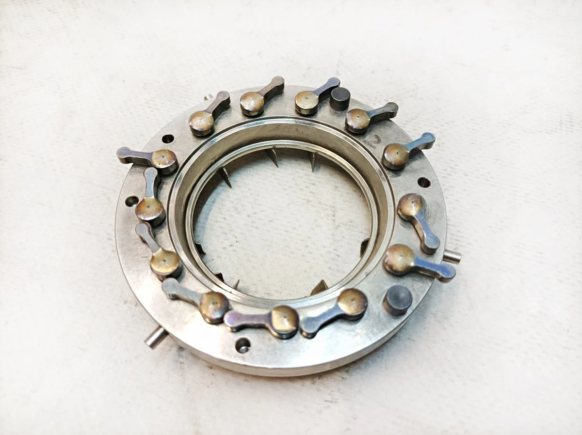 Turbine geometry (damaged) Porsche Cayenne 9581605