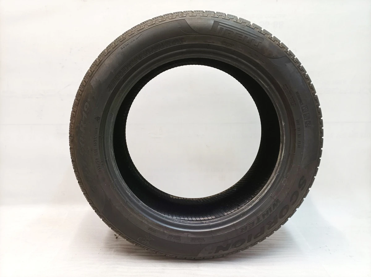 Шина Pirelli Scorpion Winter 255/50 R19 107V 7.50mm Porsche