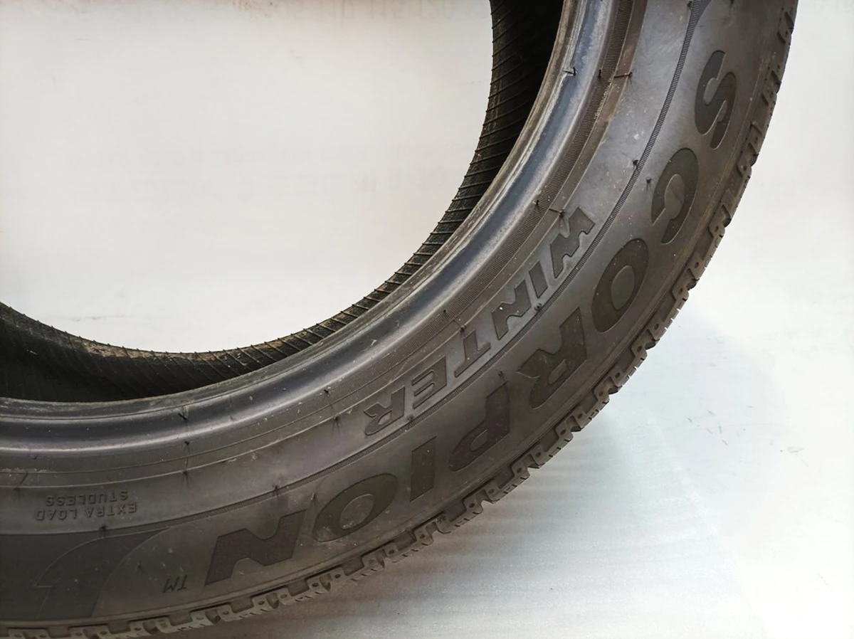 Шина Pirelli Scorpion Winter 255/50 R19 107V 7.50mm Porsche