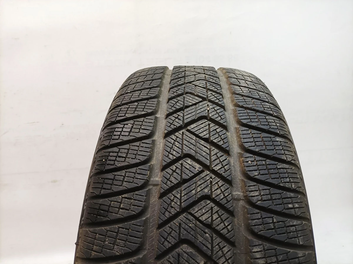 Шина Pirelli Scorpion Winter 255/50 R19 107V 7.50mm Porsche