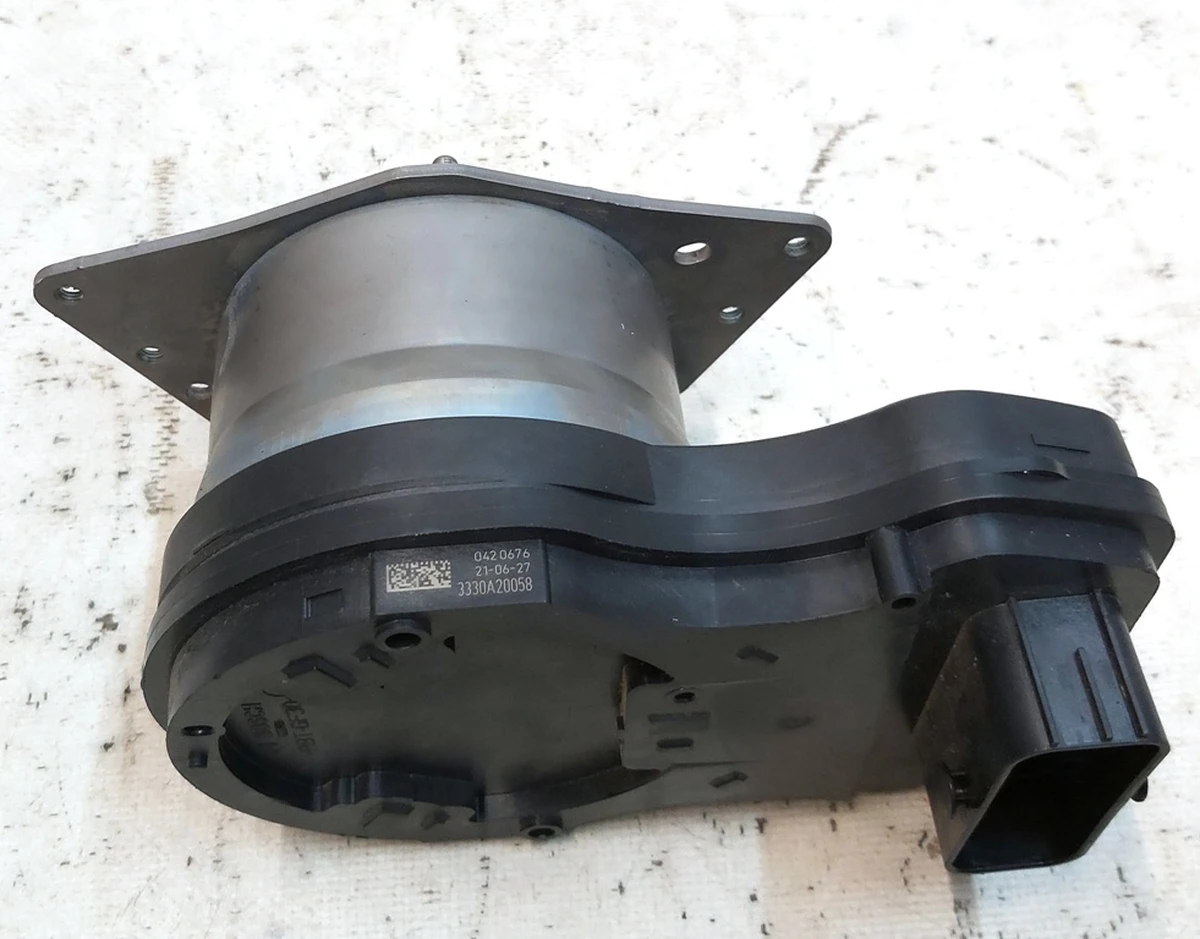 Electromechanical brake booster motor and control board BOOSTER Tesla model 3, model Y 1188671-00-A