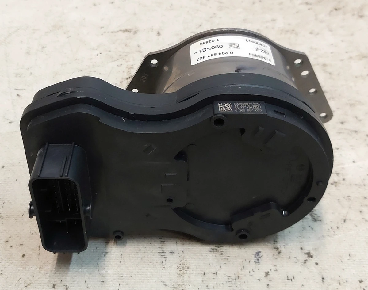 Мотор та плата управління підсилювача електромеханічного гальм БУСТЕР Tesla model 3, model Y 1188671-00-A