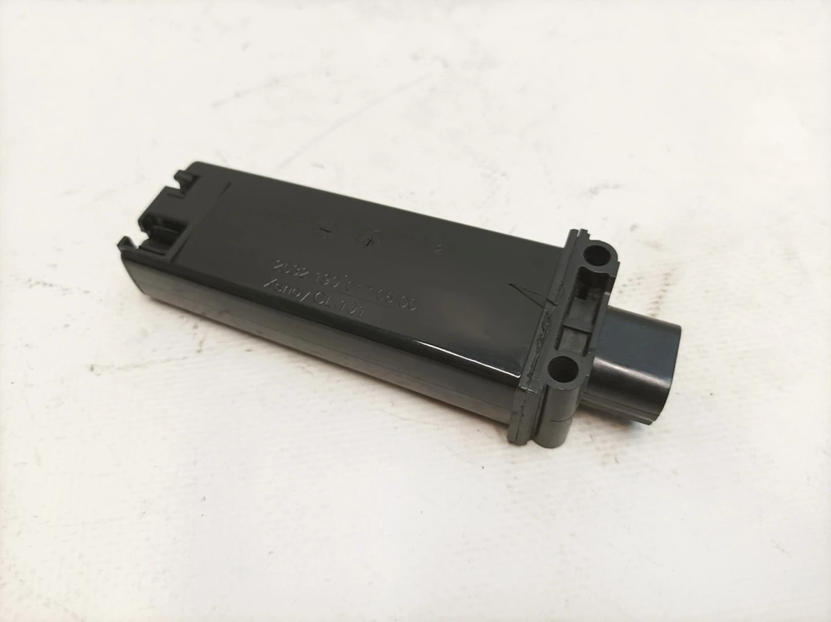 Блок управления системы контроля давления в шинах 433 MHZ Porsche Taycan 992907273D