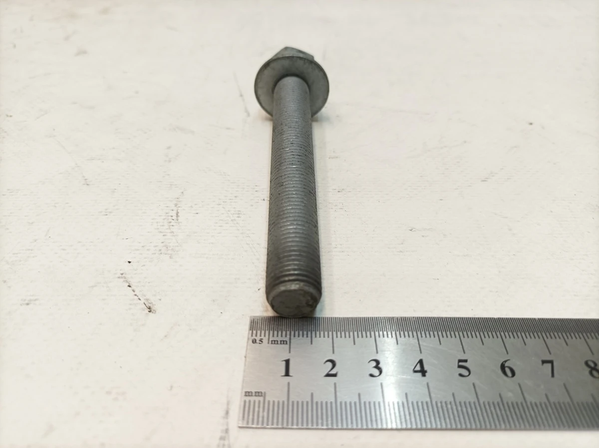 Гвинт з незнімною шайбою AM14X1,5X105 Porsche Taycan 9A700842500