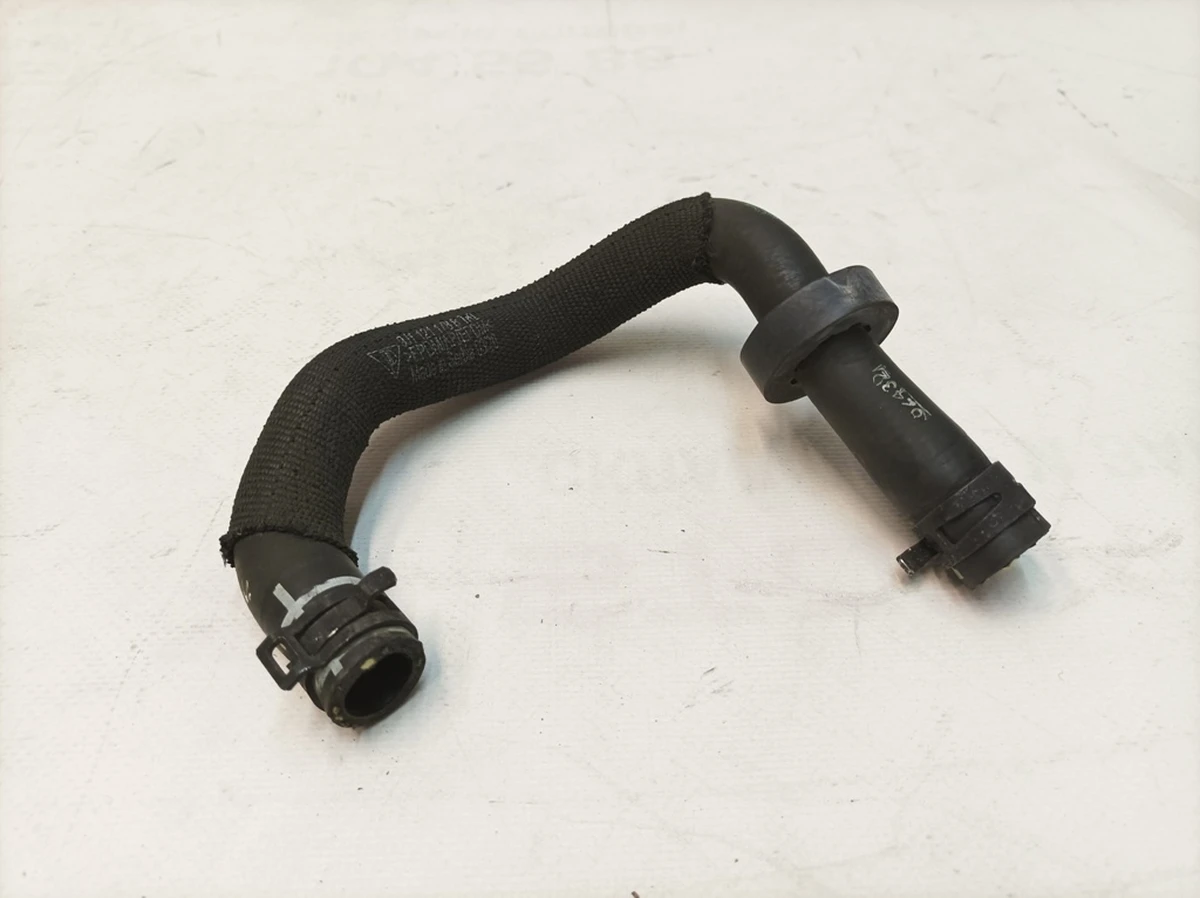 Coolant hose Porsche Taycan 9J1121178B