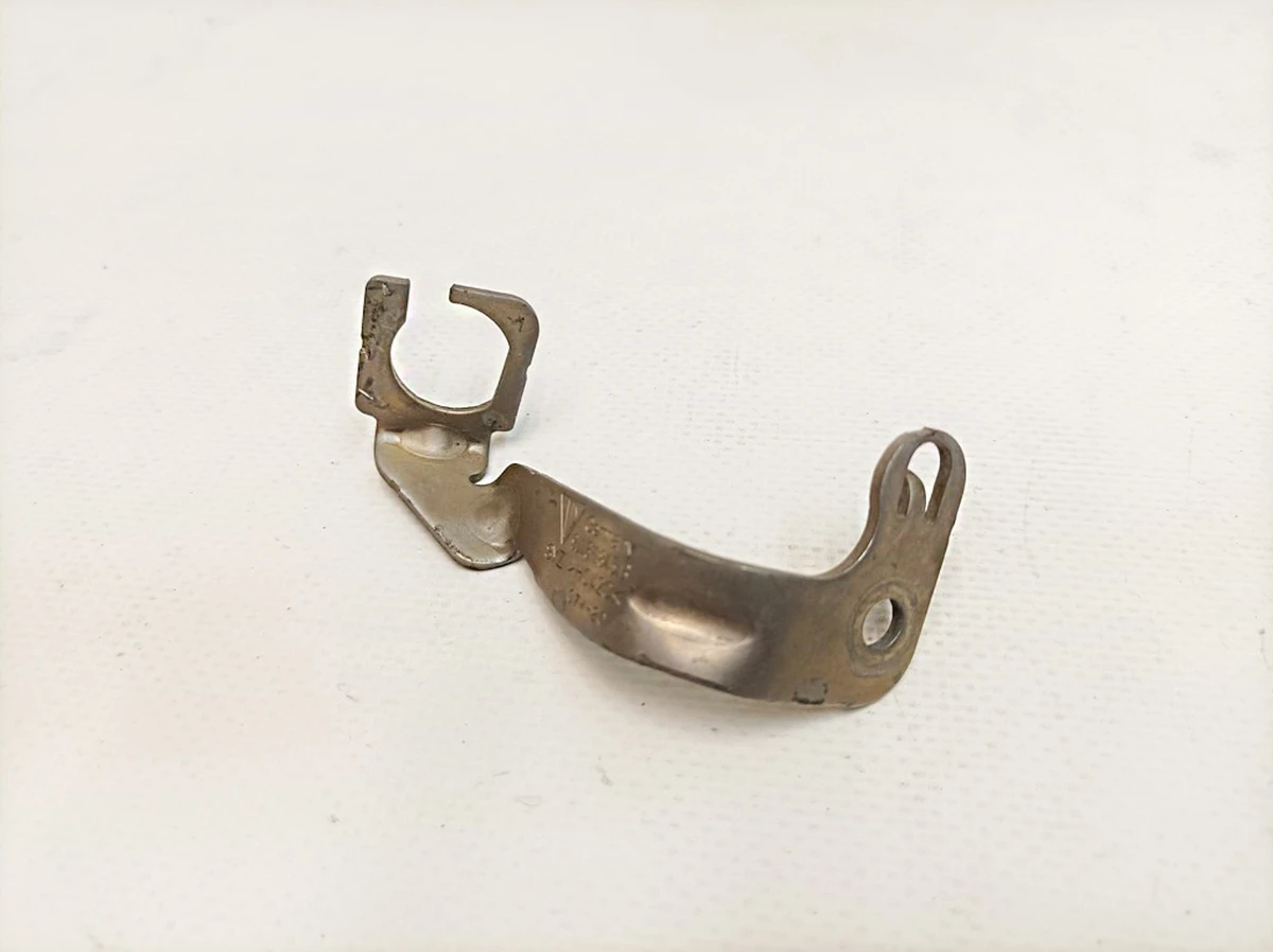 Brake hose bracket, front left Porsche Taycan 9J1611845B