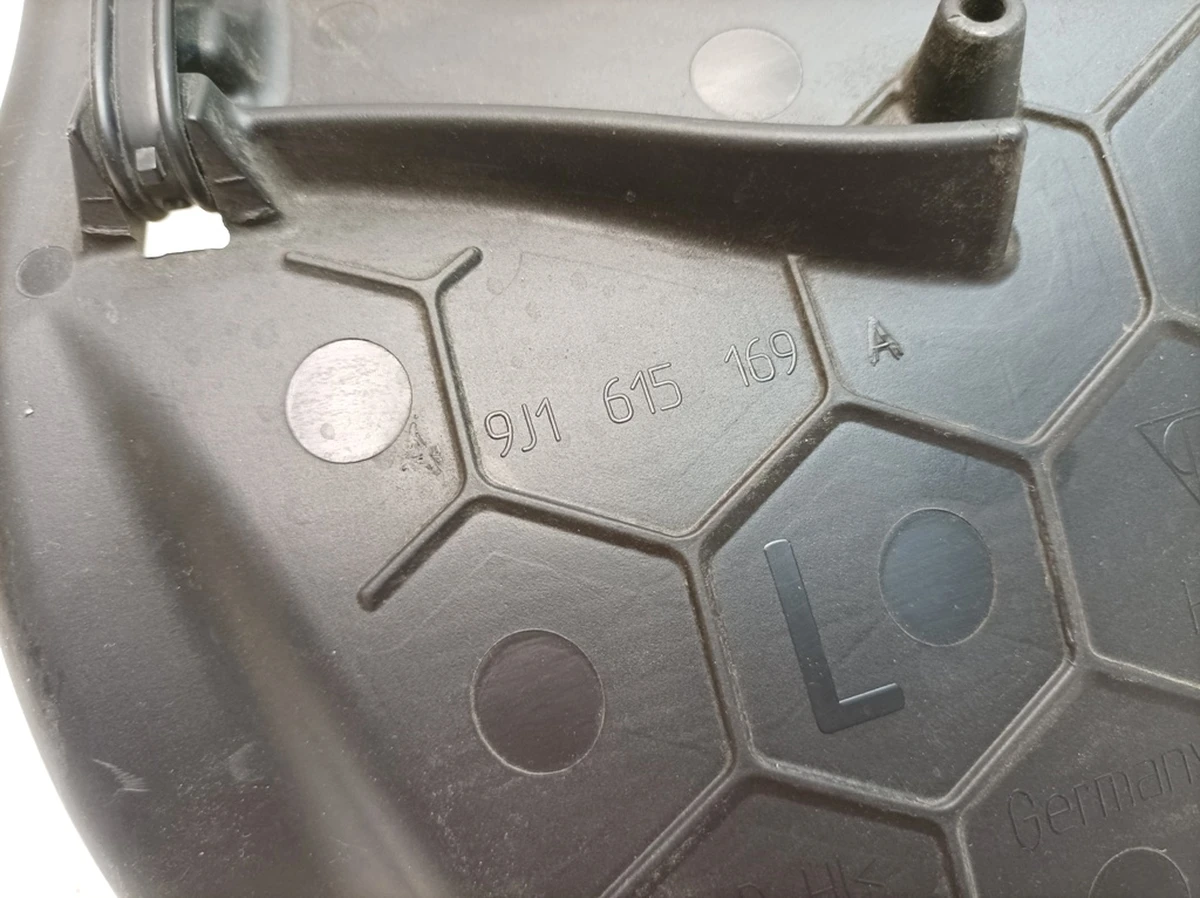 Brake cooling air duct left Porsche Taycan 9J1615169A