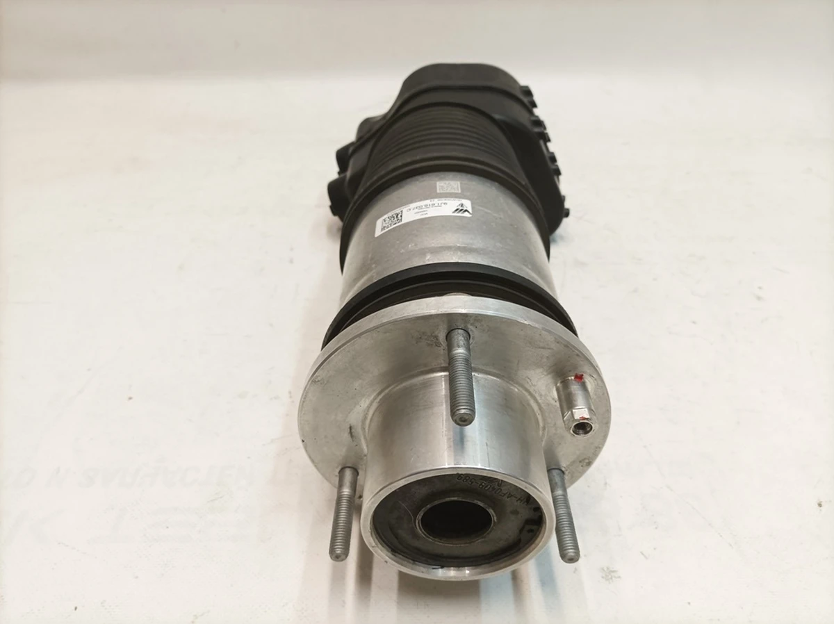 Балон пневмостійки передньої лівої (пошкоджений) 4 Corner Porsche Taycan 9J1616037C