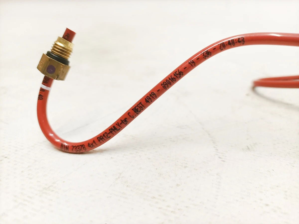 Трубопровод пневмосистемы 4х1 Porsche Taycan 9J1616645A