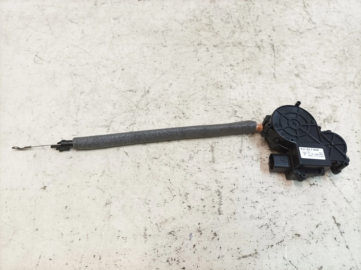 Motor for tailgate closer with cable Porsche Taycan 9J1827888