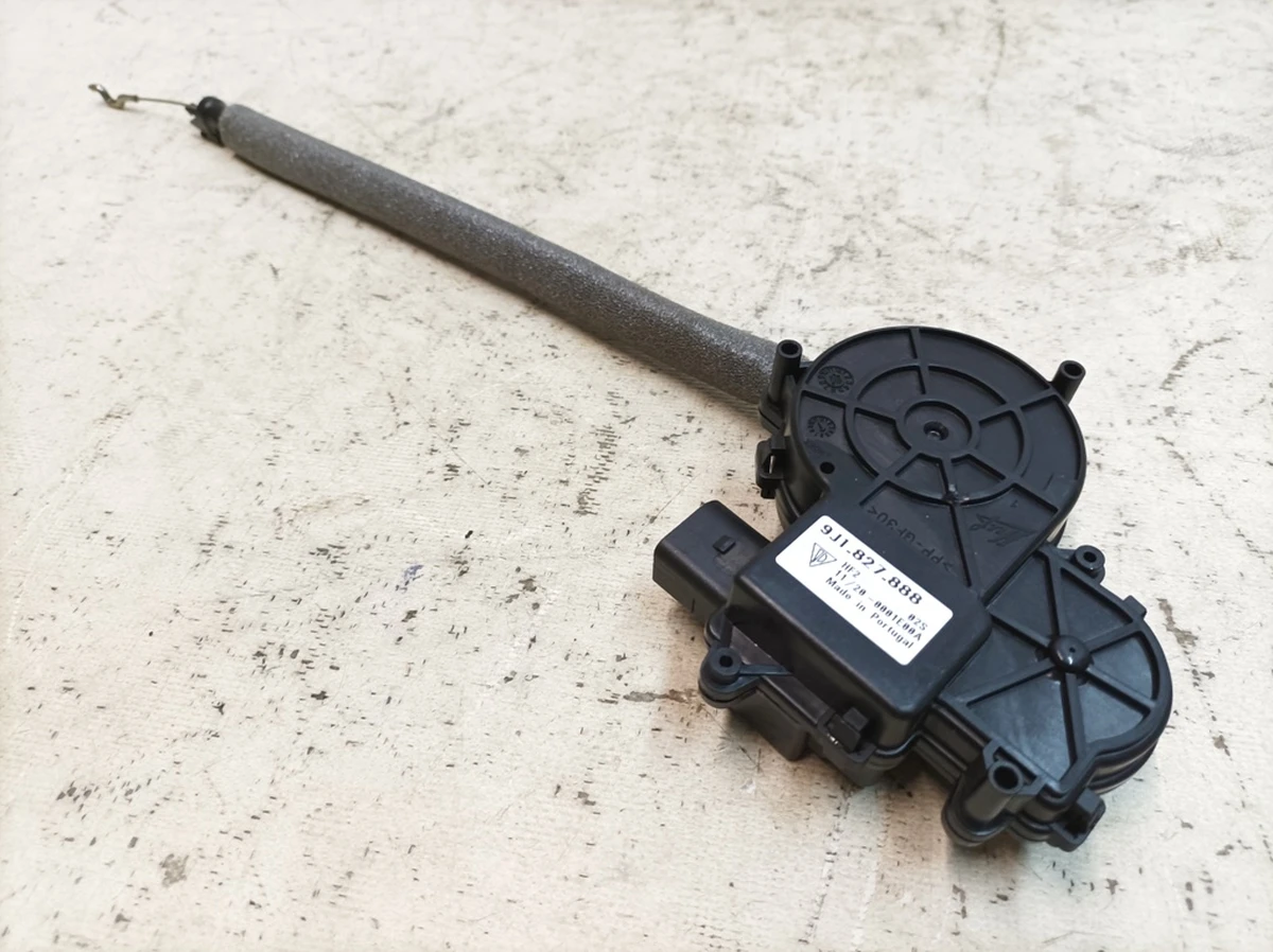 Motor for tailgate closer with cable Porsche Taycan 9J1827888