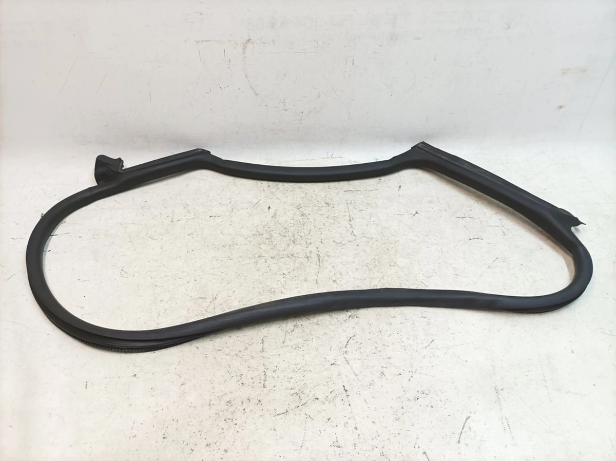 Inner door seal, rear right Porsche Taycan 9J1833722AR