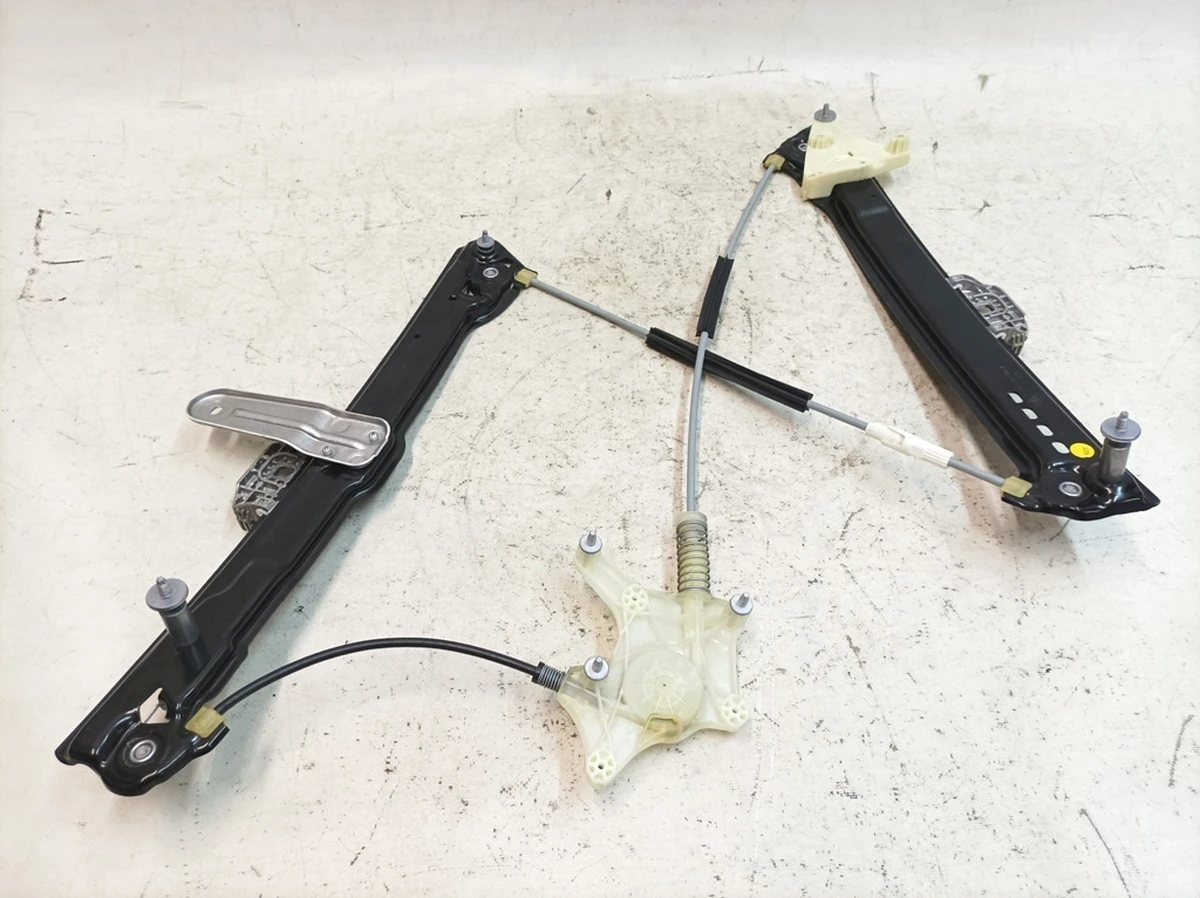 Window lifter without door motor, front right Porsche Taycan 9J1837402B