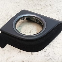 Накладка підсклянника центральної консолі шкіра A11 вставка IA8 з підсвічуванням Porsche Taycan 9J1857565M