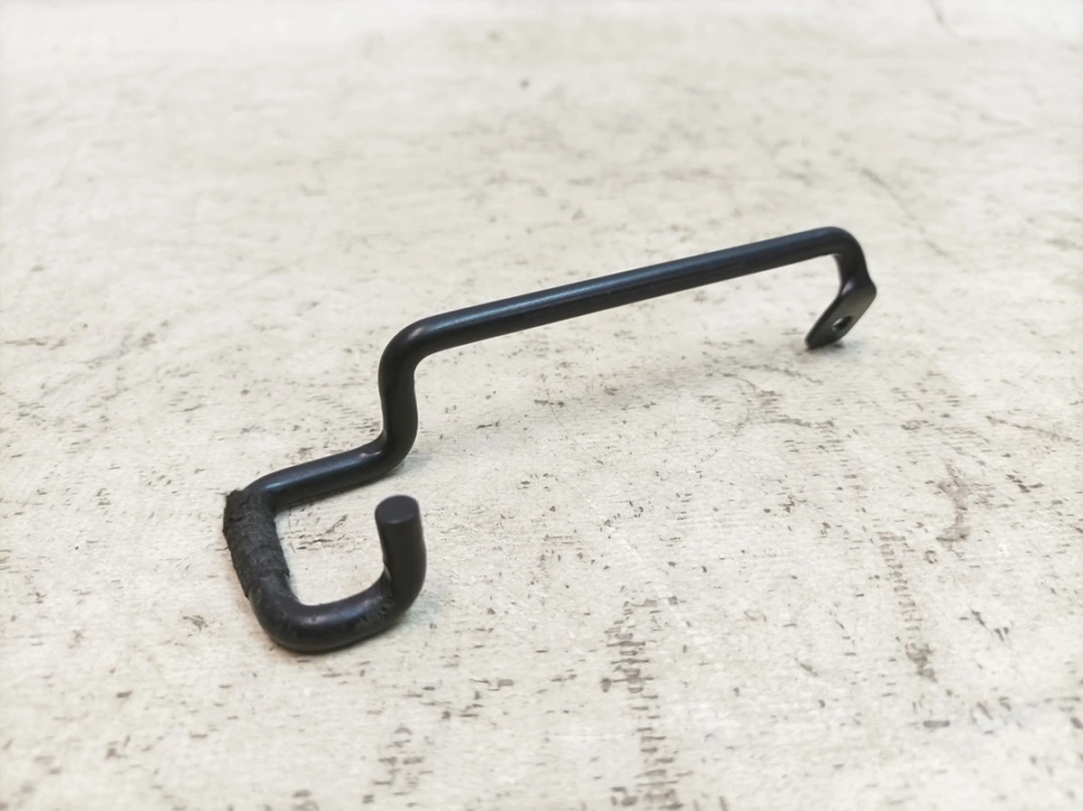 Seat belt guide corner, front left Porsche Taycan 9J1857817A