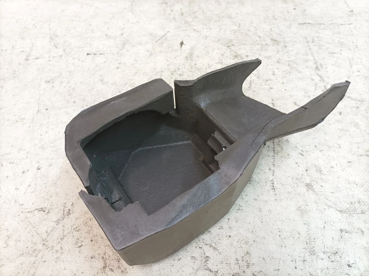 Second row seat belt mechanism cover, left Porsche Taycan 9J1857957A