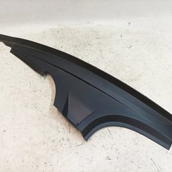 Накладка крила підкапотного простору ліва Porsche Taycan 9J1863041B