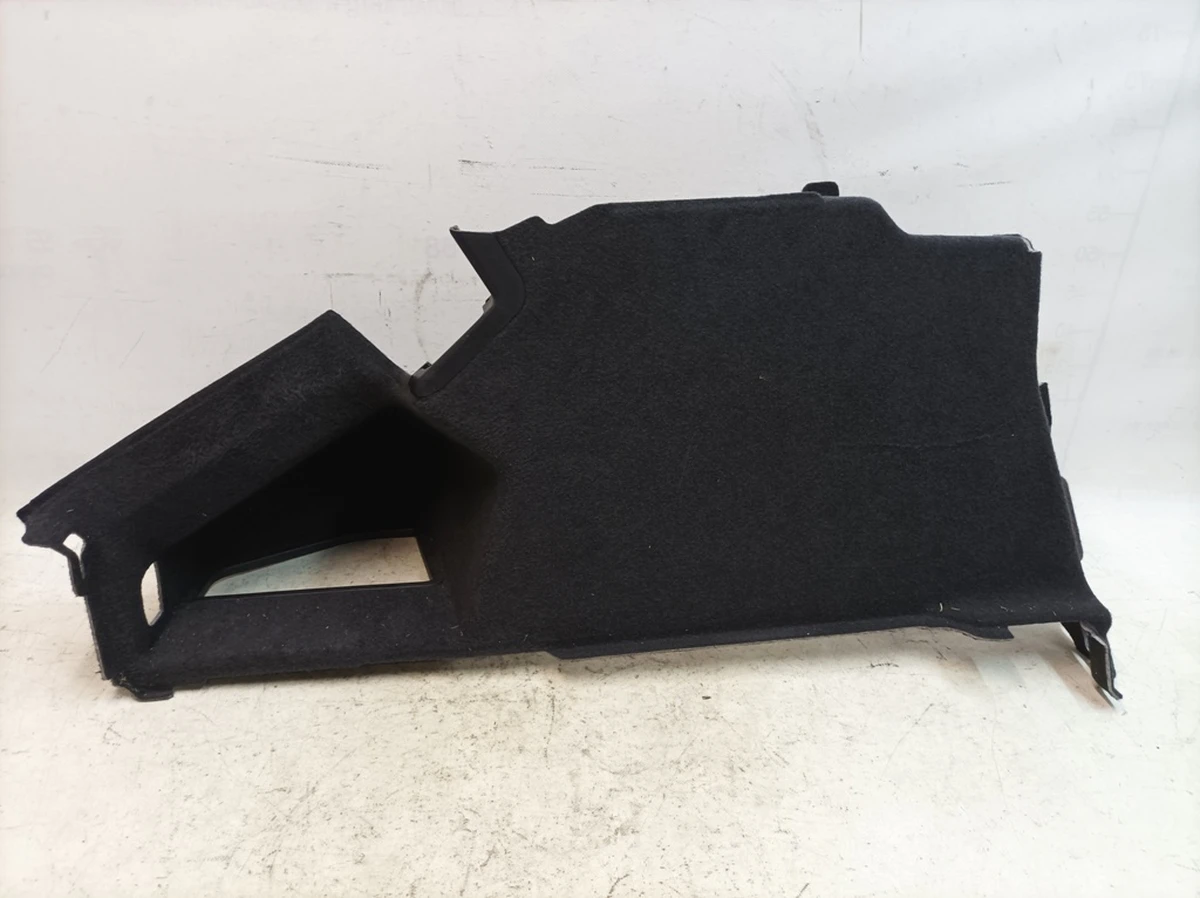 Оббивка багажного відсіку збоку ліва DK4 Porsche Taycan 9J1868223D