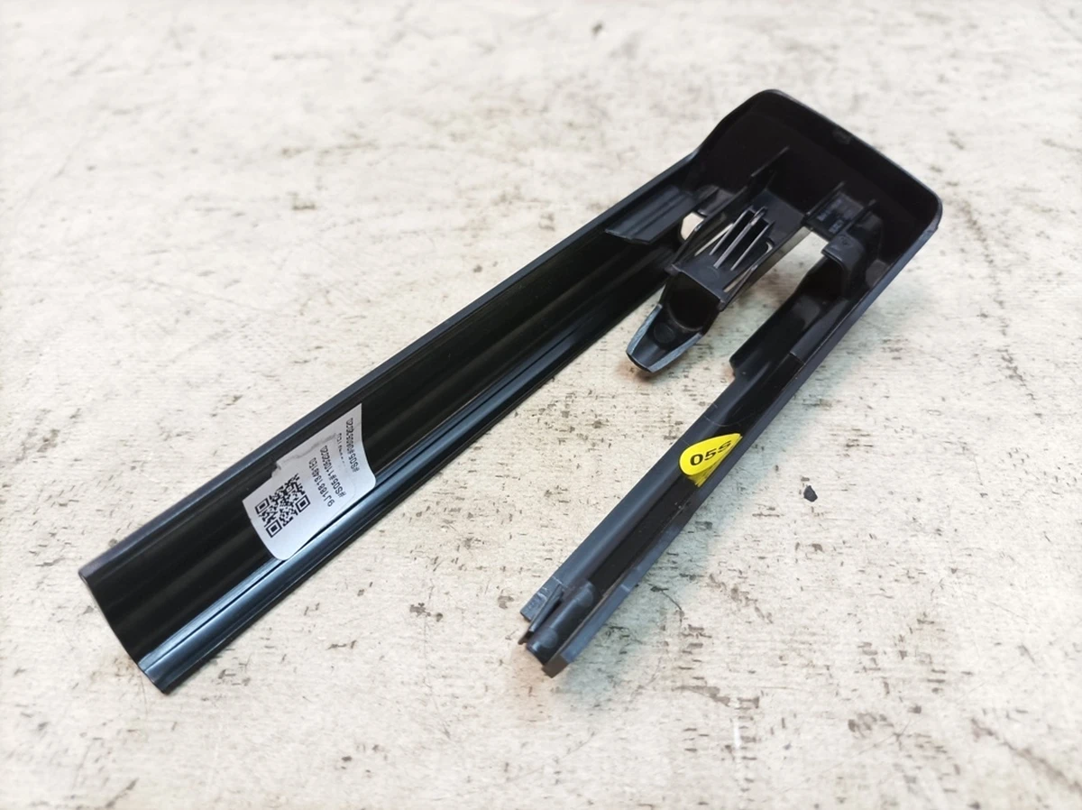 Seat guide trim, front left inner Porsche Taycan 9J1881349