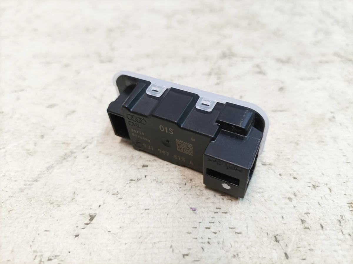 Headlight LED footwell left right Porsche Taycan 9J1947415A