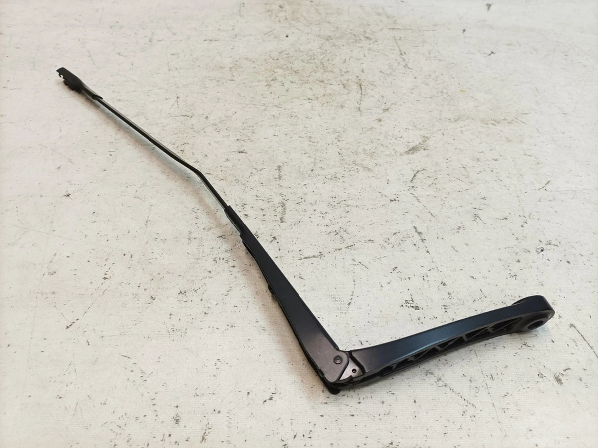Wiper arm passenger side Porsche Taycan 9J1955410