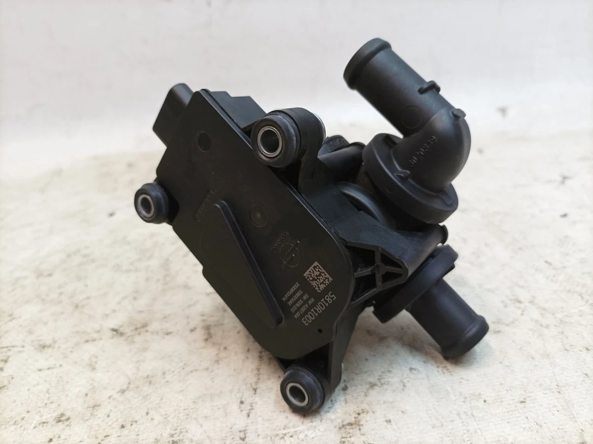 Клапан электромагнитный контура циркуляции охлаждающей жидкости MVW2 Porsche Taycan 9J1963375K