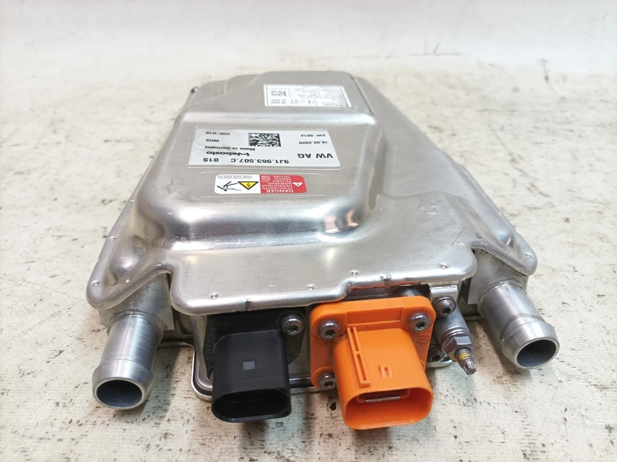 Нагрівальний високовольтний елемент (PTC) з прим'ятою кришкою Porsche Taycan 9J1963507C