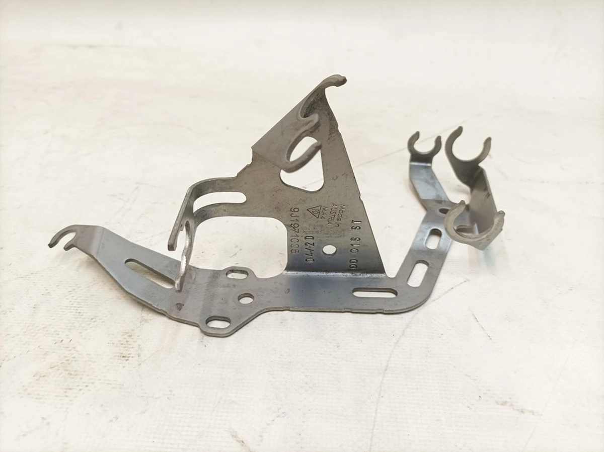 Cable fastener left Porsche Taycan 9J1971005