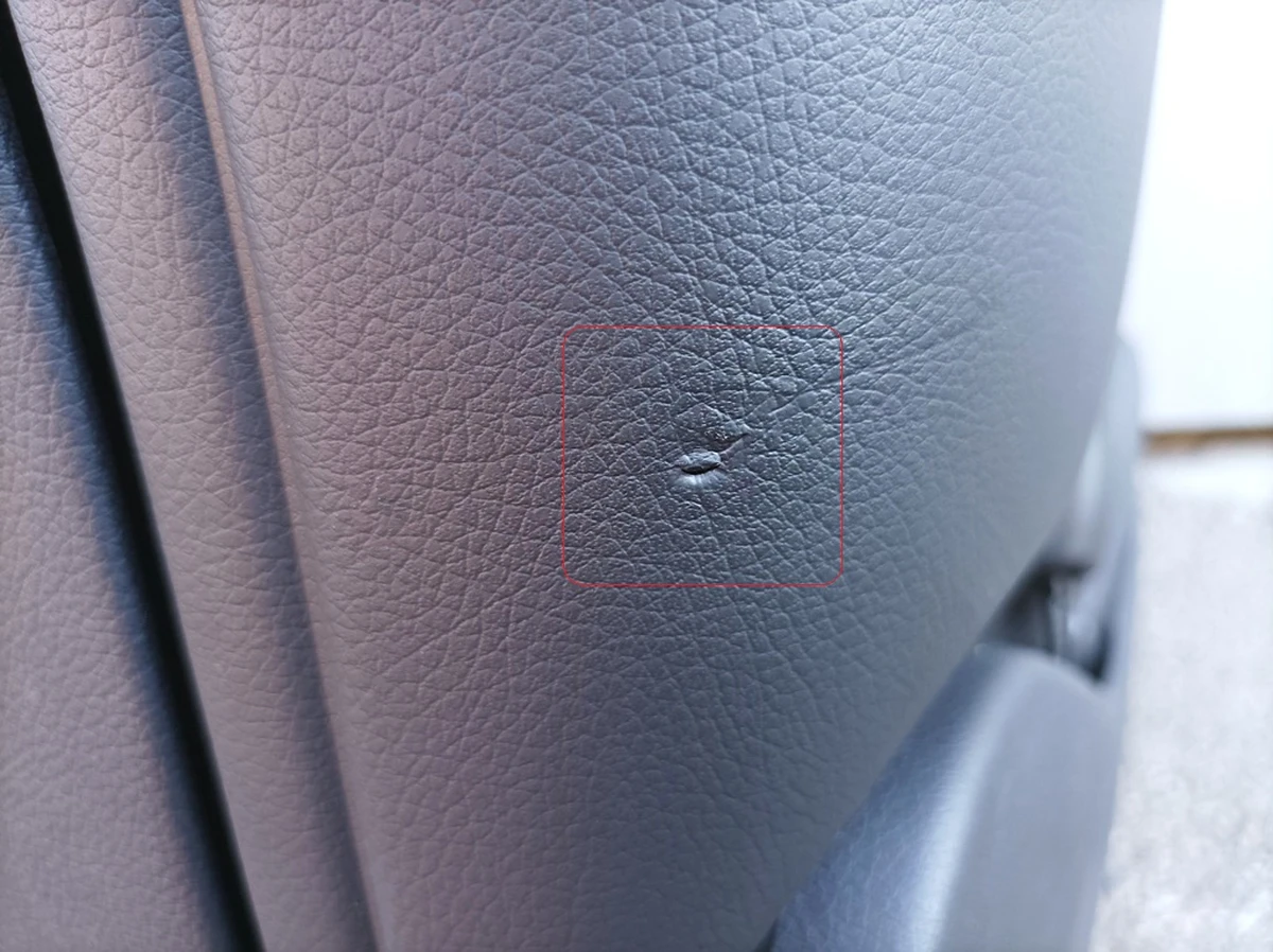 Сидіння переднє ліве вентильоване в зборі (без блоку управління) з вм'ятиною на задній кришці Mercedes EQS A0009108511