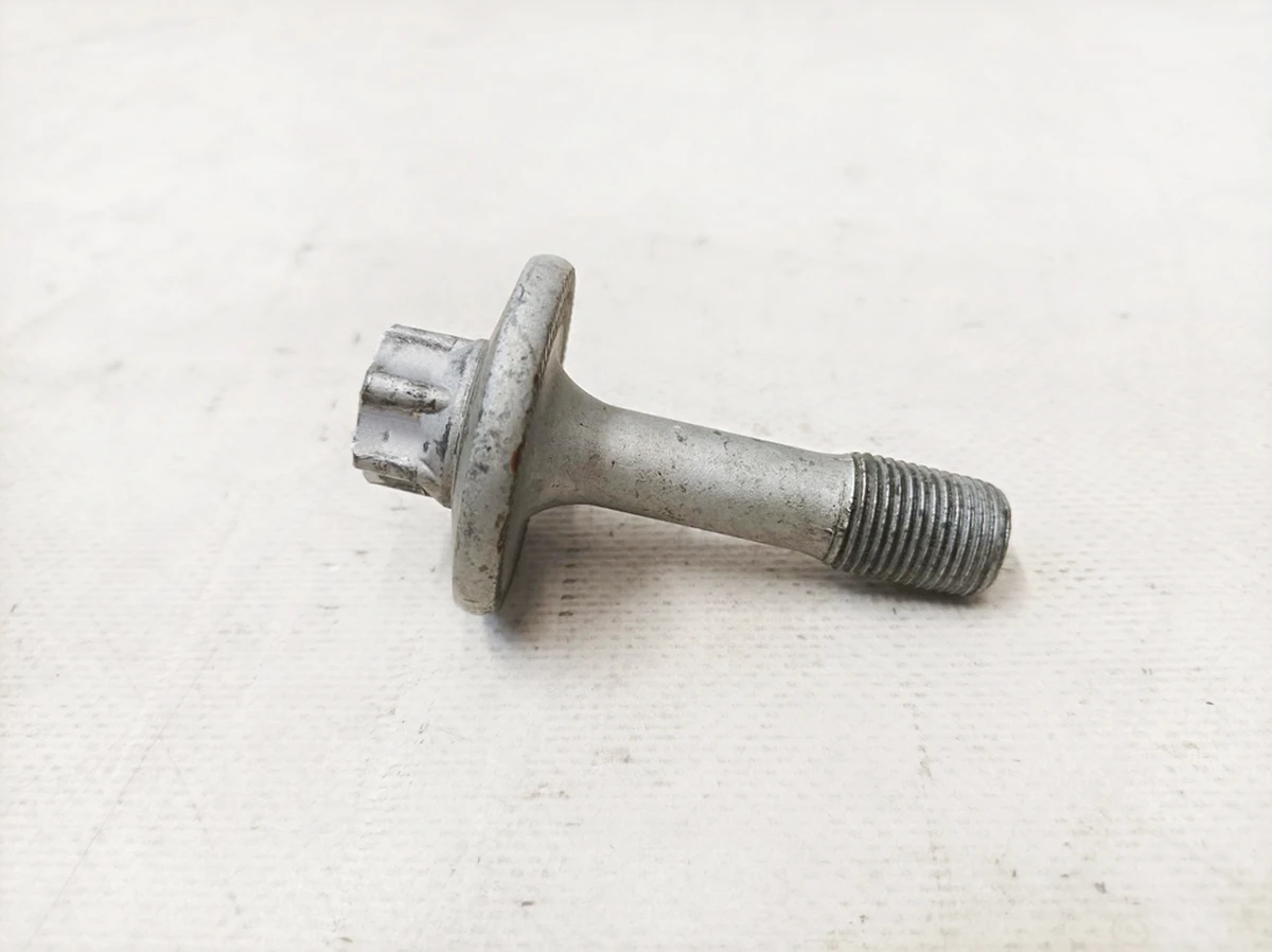 Винт Torx External M16 Mercedes EQS A0009907506