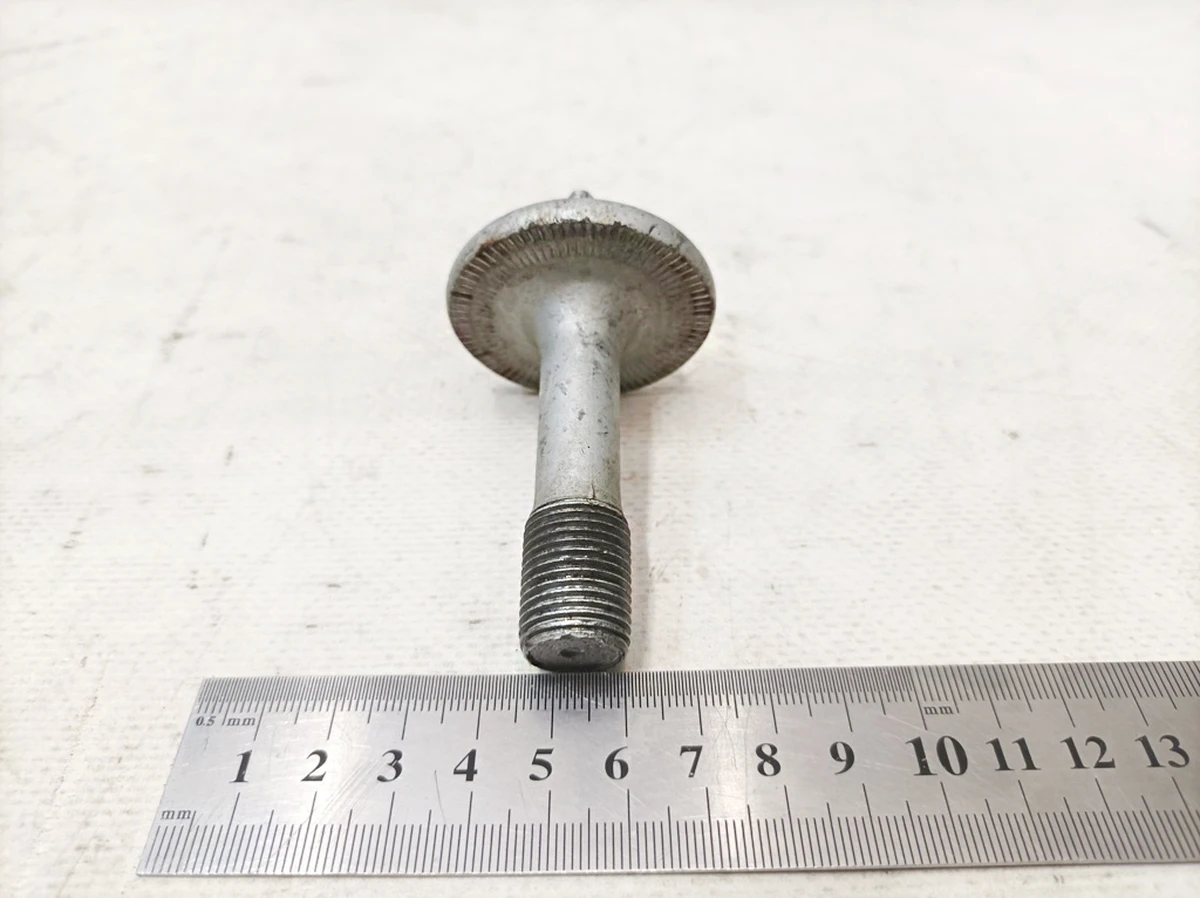 Винт Torx External M16 Mercedes EQS A0009907506