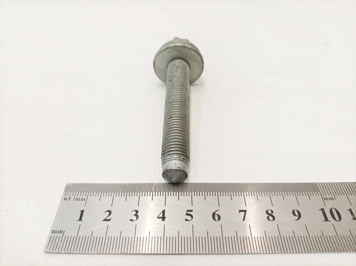 Болт с шестигранной головкой Torx с шайбой М12 Mercedes B-Class A0019909103