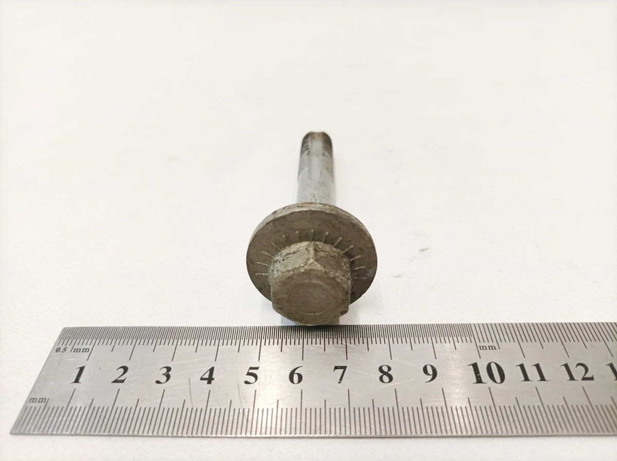 Breakaway bolt (eccentric) M12x1.5x78 Mercedes B-Class A0029904920