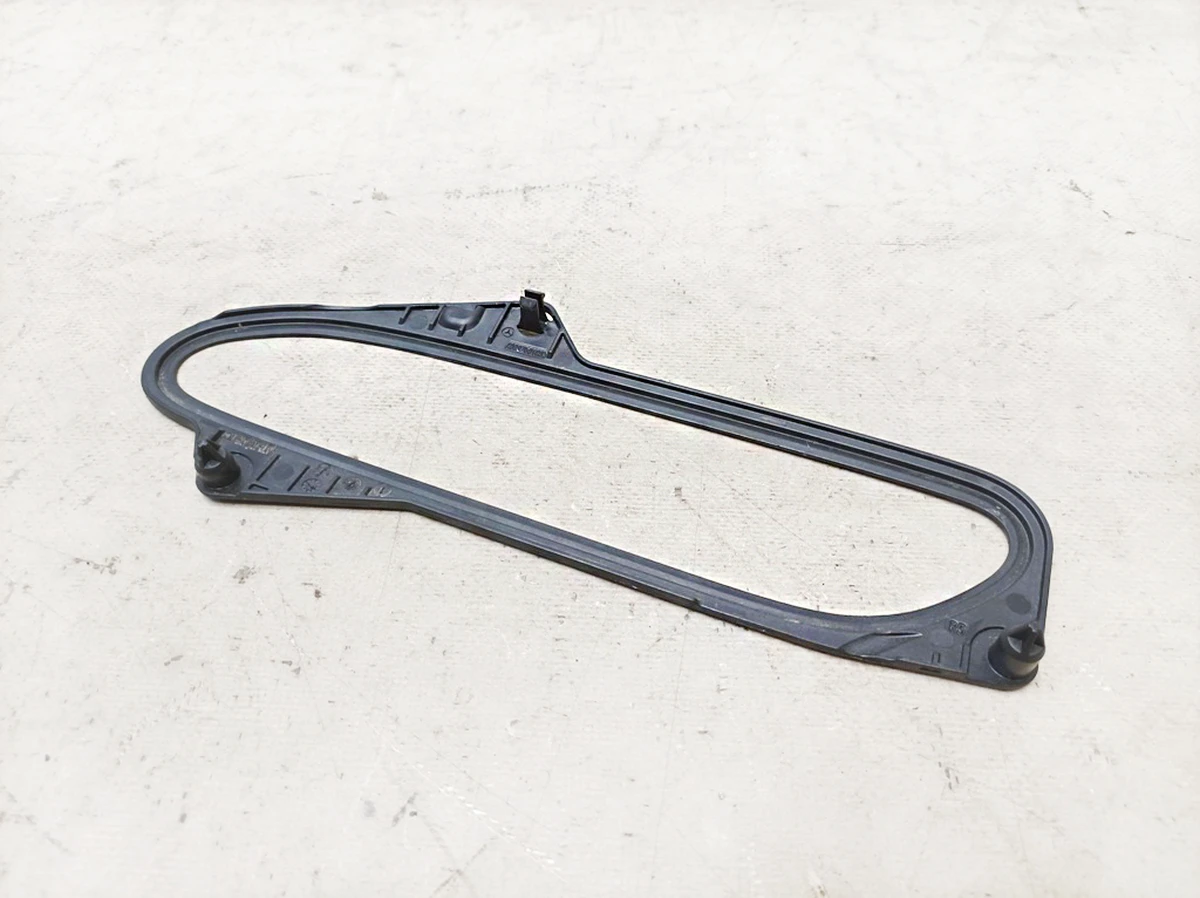 Рама монтажна корпусу ручки дверей передньої правої Mercedes EQS A0997605403