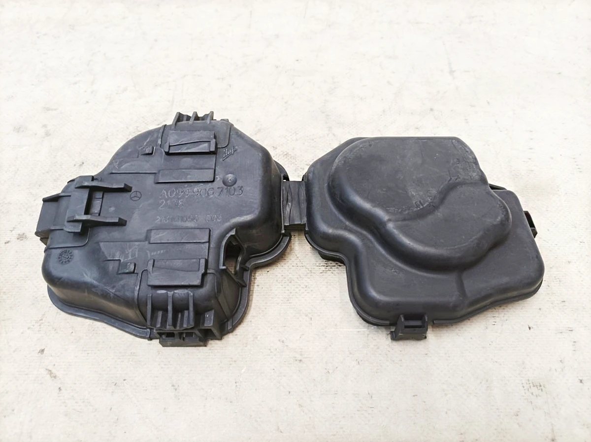 Trunk lid lock drive cover Mercedes EQS A0999067103