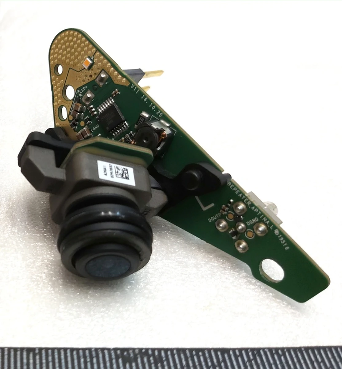 6 Камера повторювача повороту лівого АП2,5 із платою в зборі Tesla model X, model Y 1125106-50-G