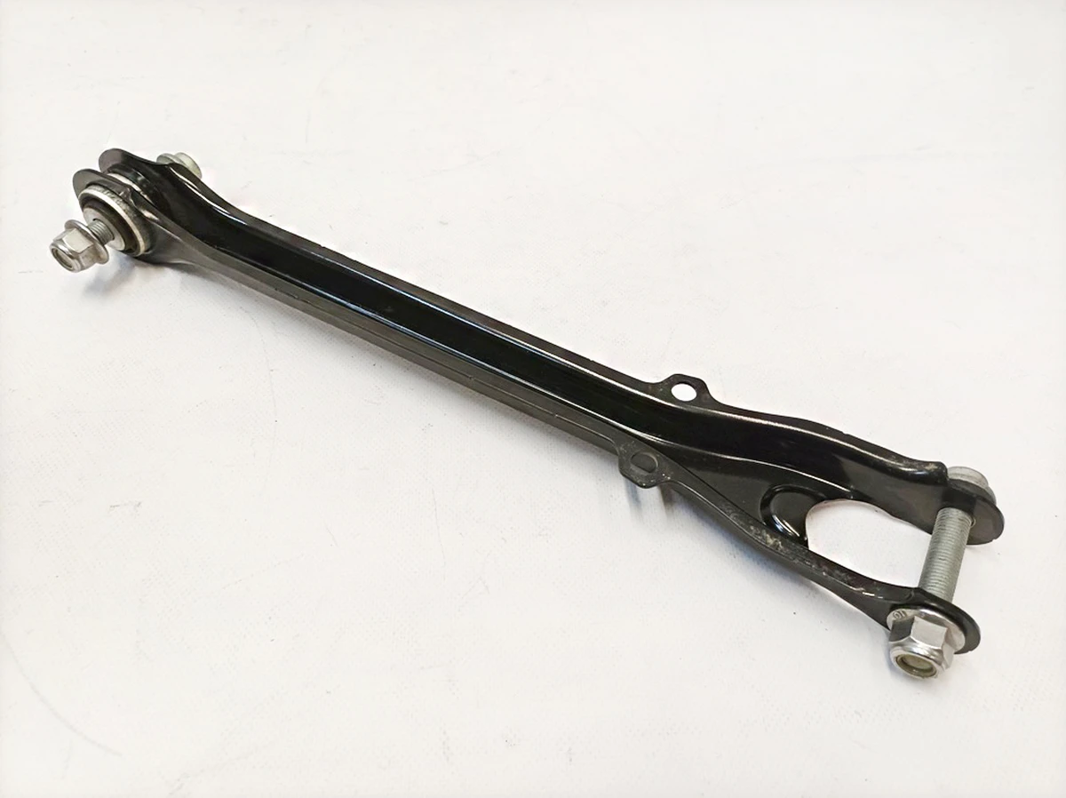 Важіль задній поздовжній нижній (з болтами) Mercedes EQS A2233523200