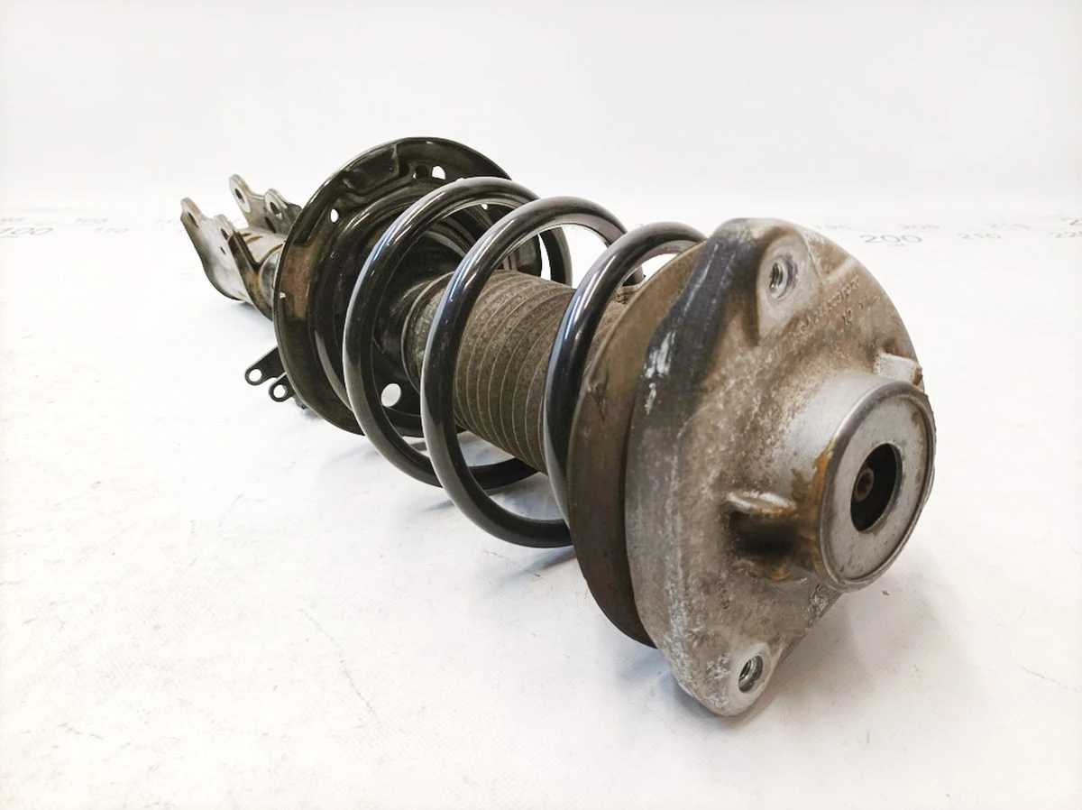 Модуль переднього правого амортизатора Mercedes B-Class A2423230600