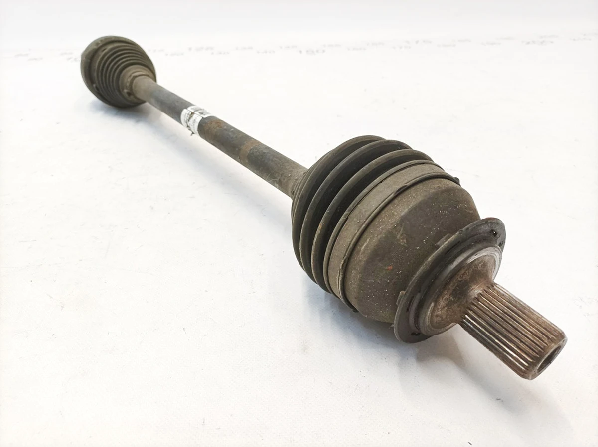 Полуось передняя правая Mercedes B-Class A2423301700